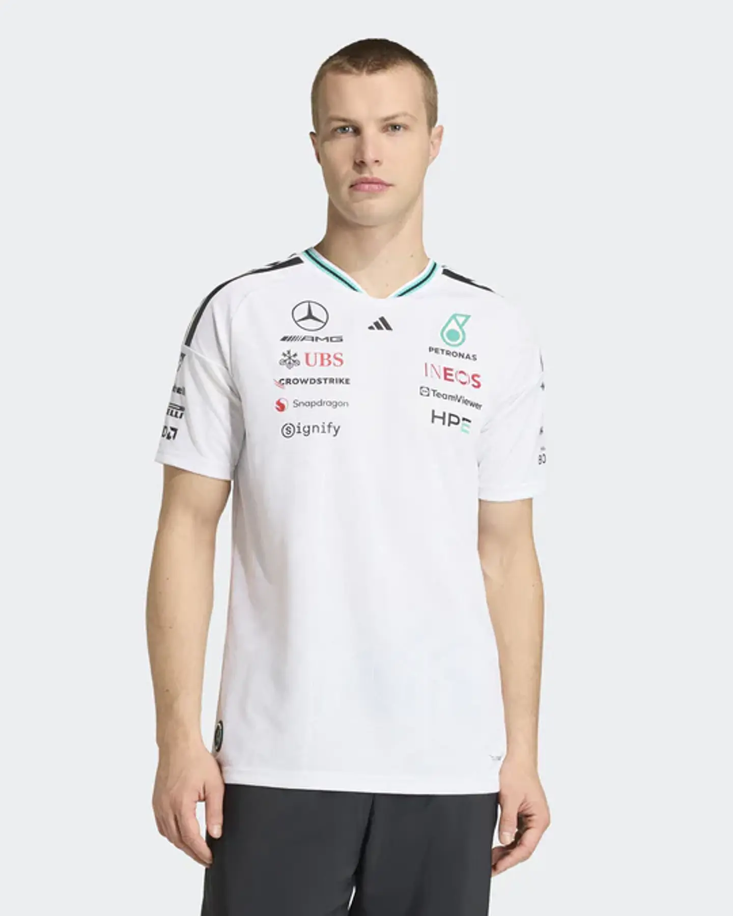 T-Shirt Condutor Mercedes 2026 - Branco 1