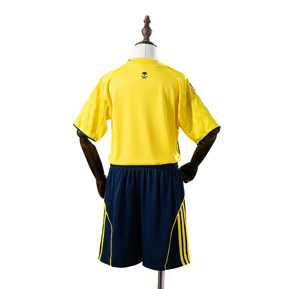 Conjunto Al-Nassr Primeiro Equipamento 2025/2026 Criança 2