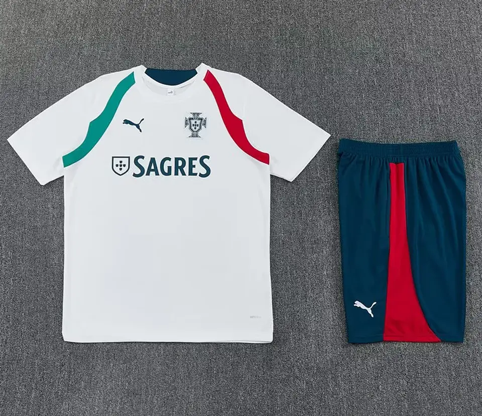 Conjunto de Treino Branco Portugal 2026 - Adulto 3