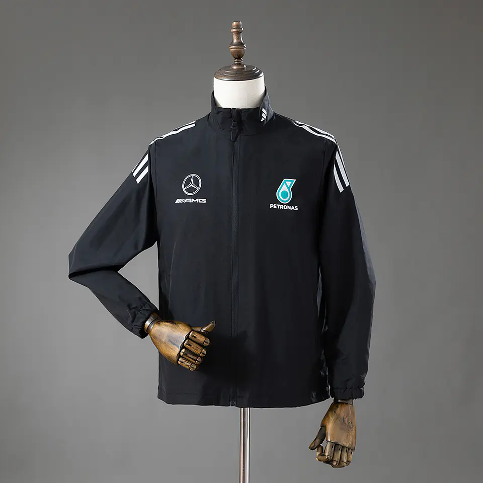 Corta-Vento Mercedes 2026 - Preto 2