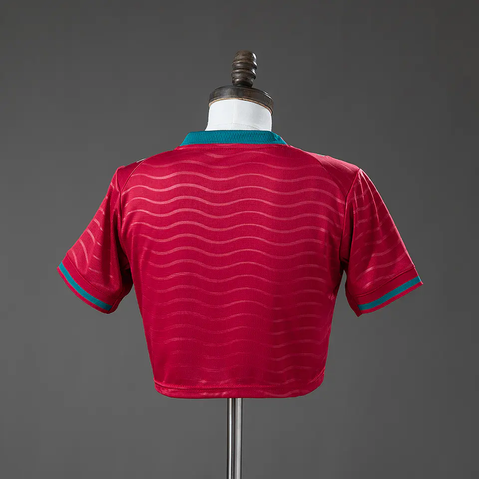 Camisola Principal Portugal 2026 - Croptop Feminino 3