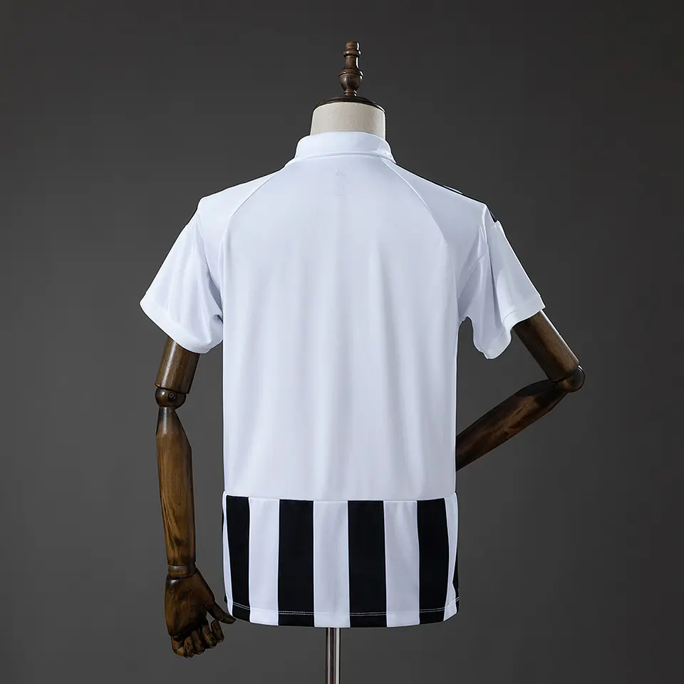 Camisola Juventus Primeiro Equipamento 26/27 2