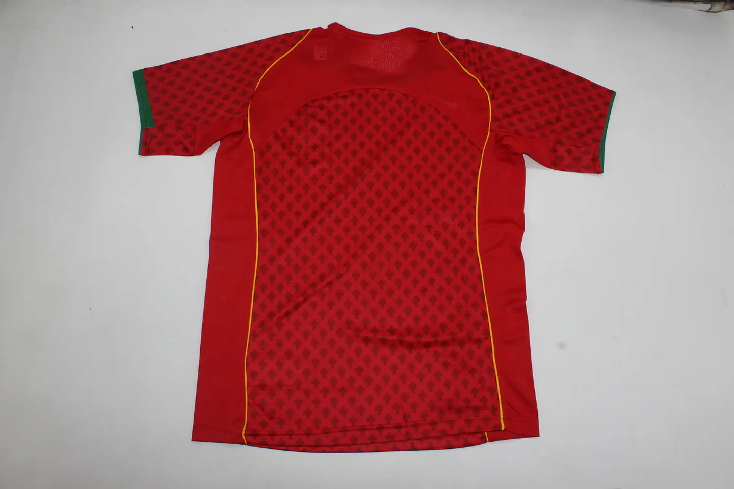Camisola Nike Portugal Principal Euro 2004 Retro 3