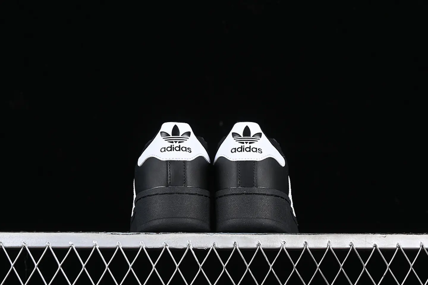 Adidas ORIGINALS SUPERSTAR XLG CLOUD WHITE/CORE BLACK 3