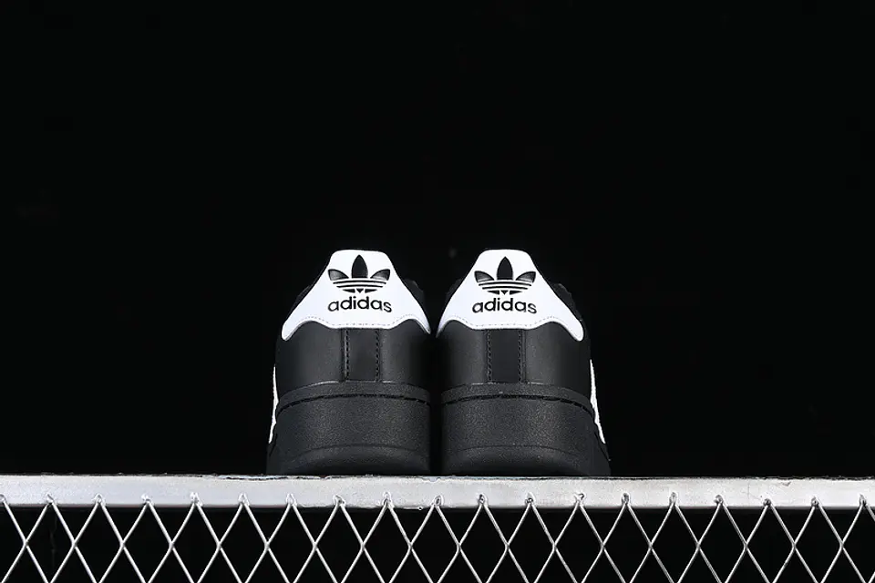 Adidas ORIGINALS SUPERSTAR XLG CLOUD WHITE/CORE BLACK 3