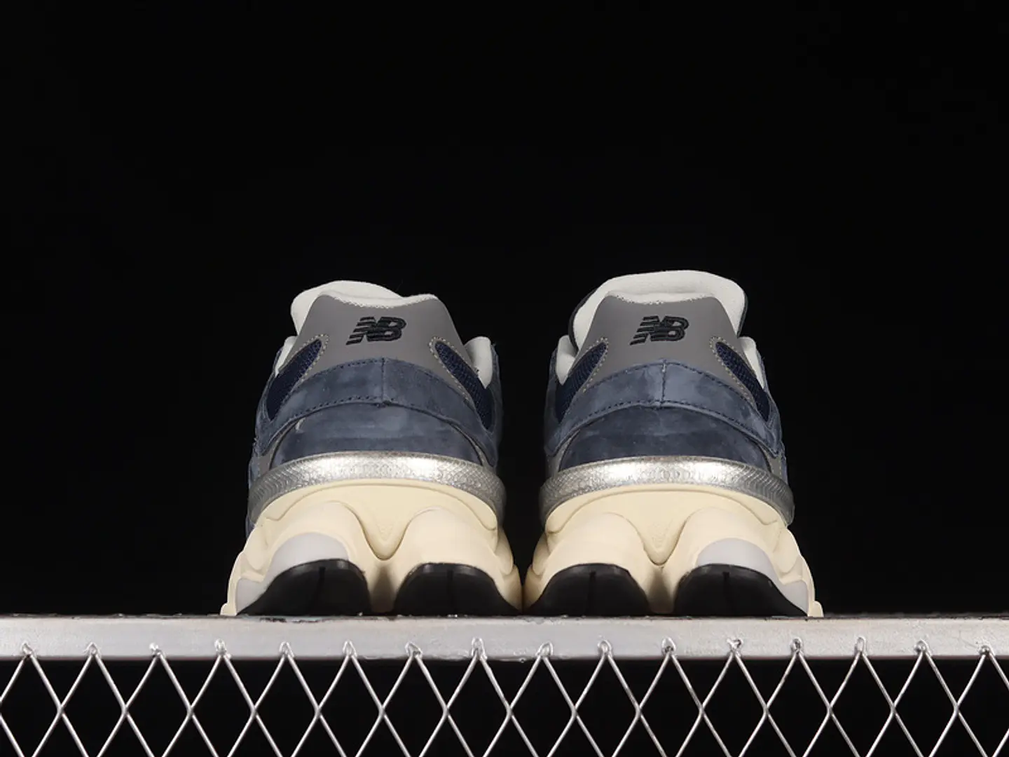 New Balance 9060 OUTERSPACE/CASTLEROCK 3