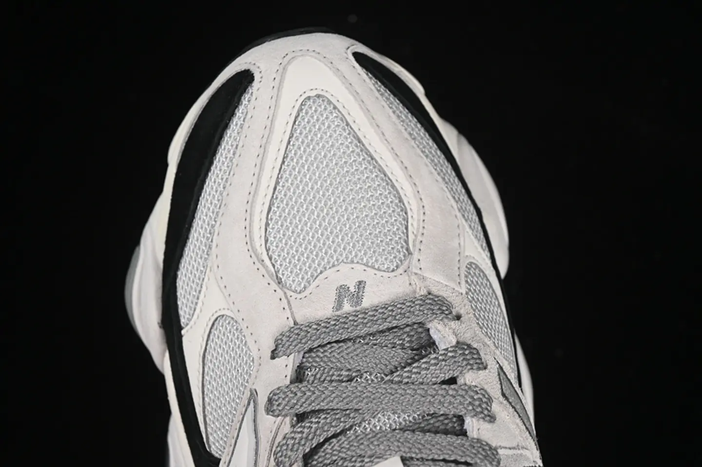  NEW BALANCE JOE FRESHGOODS X NB9060 REFLECTION 3