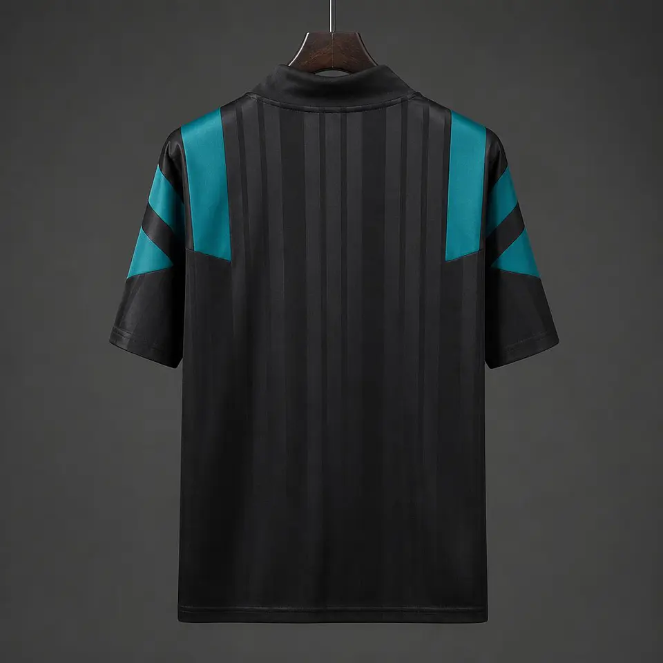 Camisola Liverpool EQT - 26/27 4