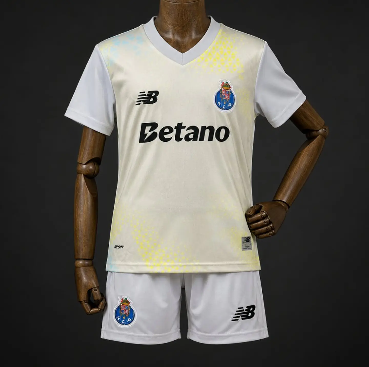 Conjunto Criança FC Porto Guarda Redes Equipamento 26/27 - Cinzento 3