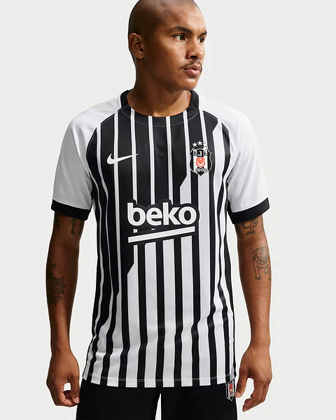 Camisola Besiktas Alternativa 26/27