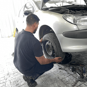 Cambio de neumático de Repuesto 