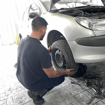 Cambio de neumático de Repuesto 