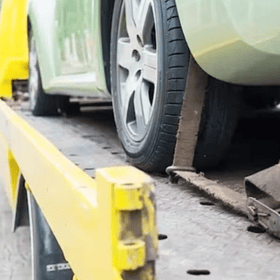 GRÚA PARA AUTO / MOTO