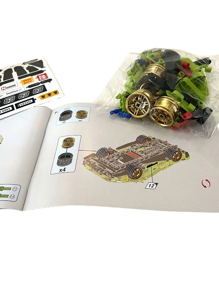 Auto de carreras. Bloques armables verde 451 piezas. 4