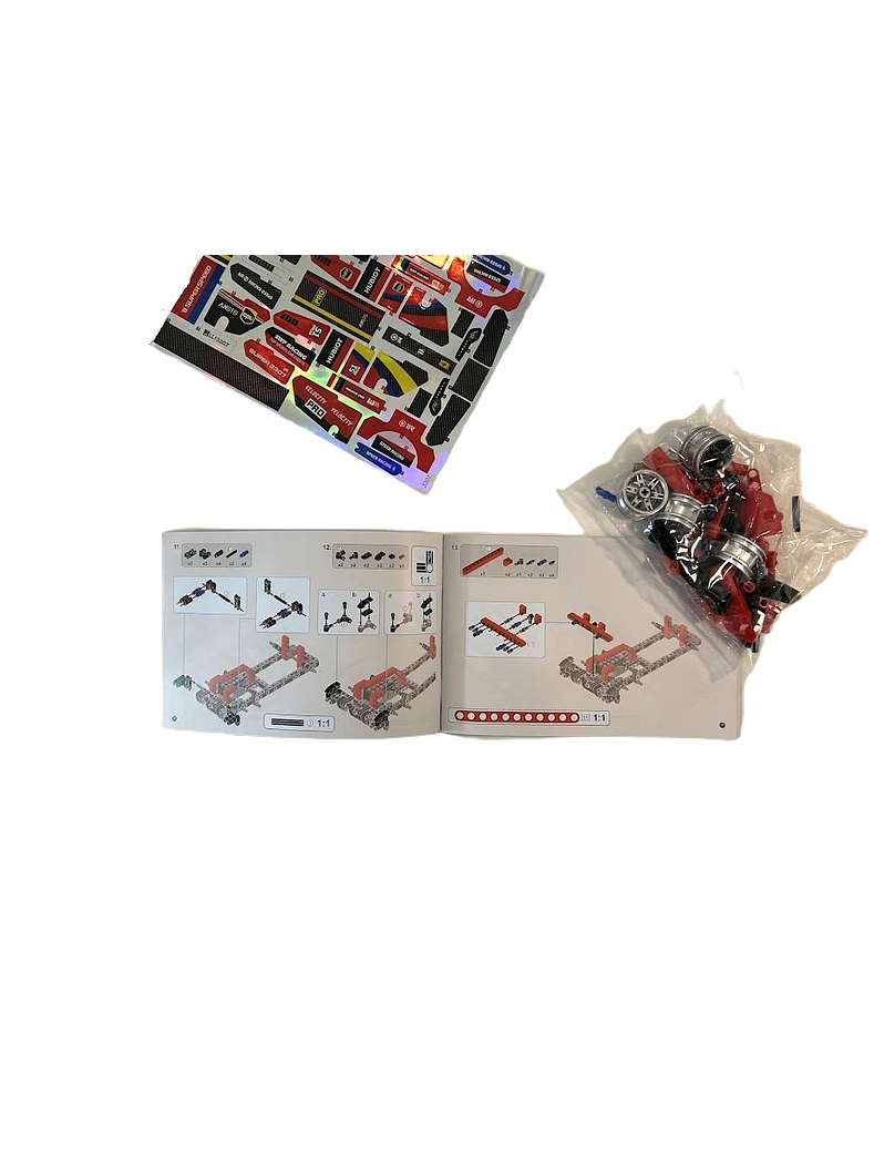 Auto de carreras. Bloques armables rojo 426 piezas. 3