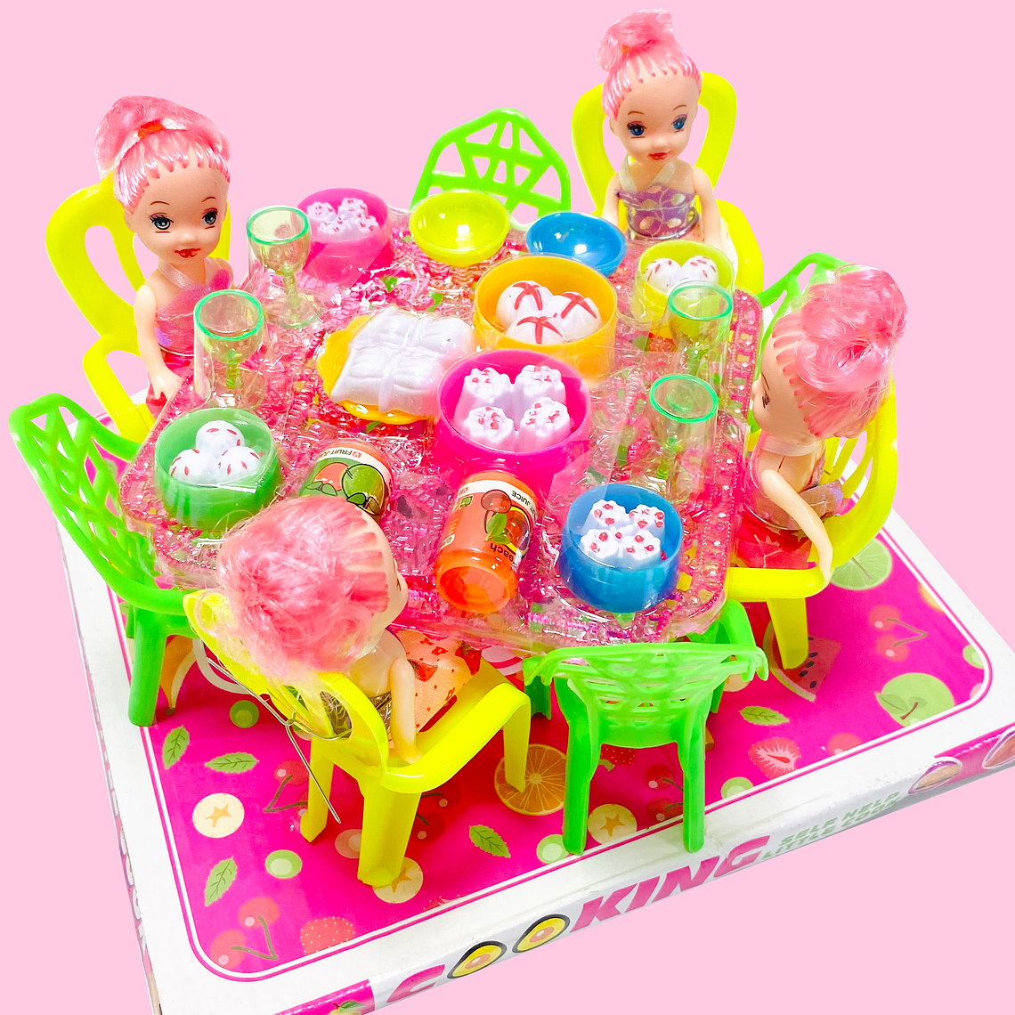 MUÑECAS CON COMEDOR 66-53 1