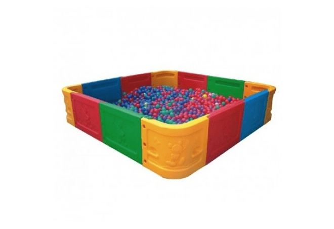 piscina de pelotas con resbalin