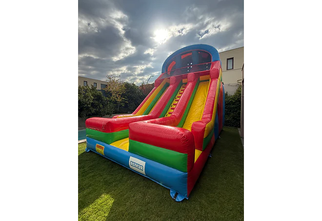 Juego Inflable Tobogán XL 7x4