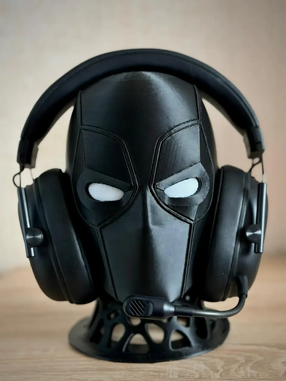 Soporte de auriculares Deadpool black 1