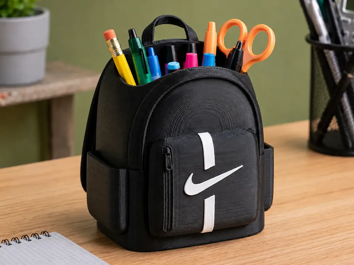 Portalapices escritorio mochila Nike 1