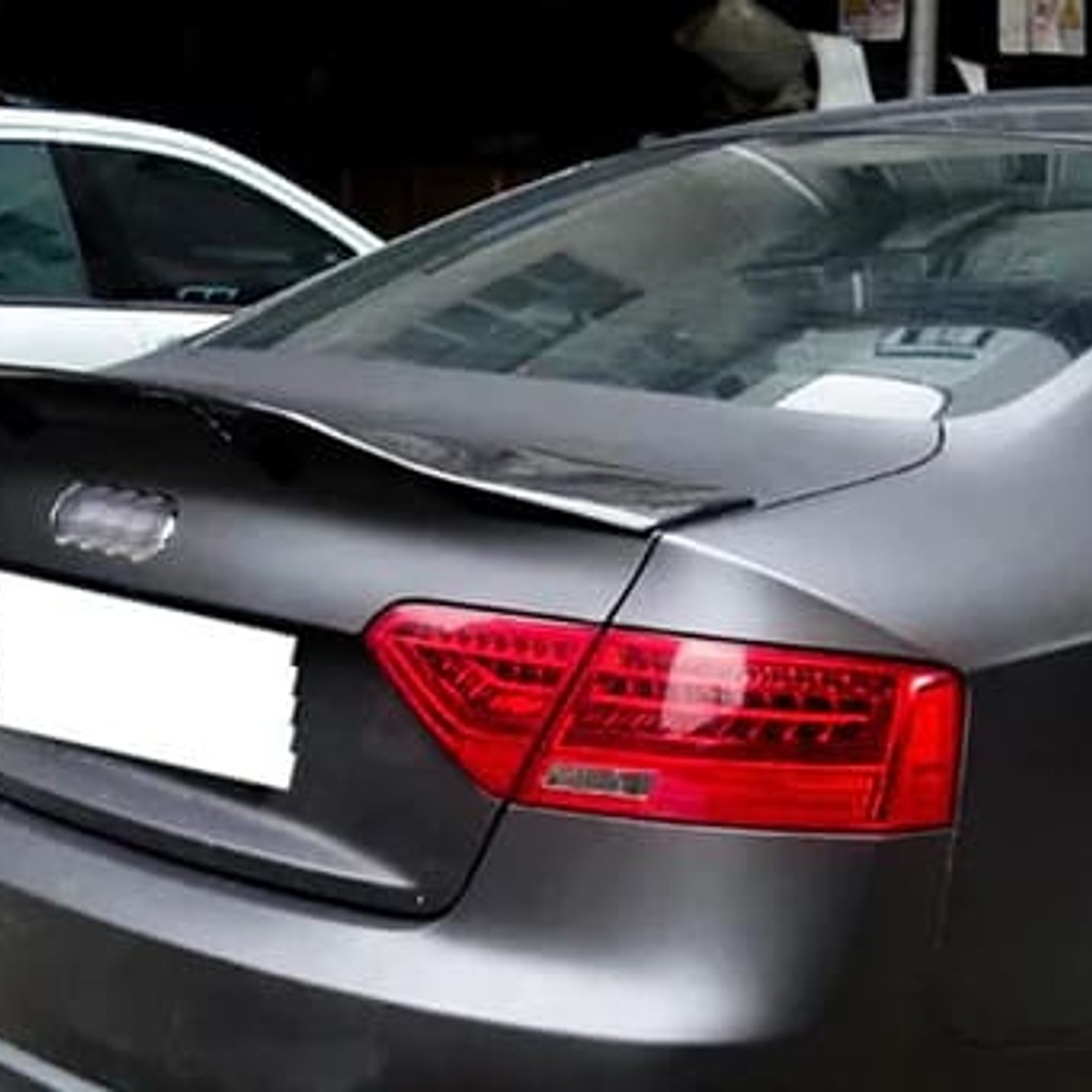 Aleron R Audi A4 B9 5