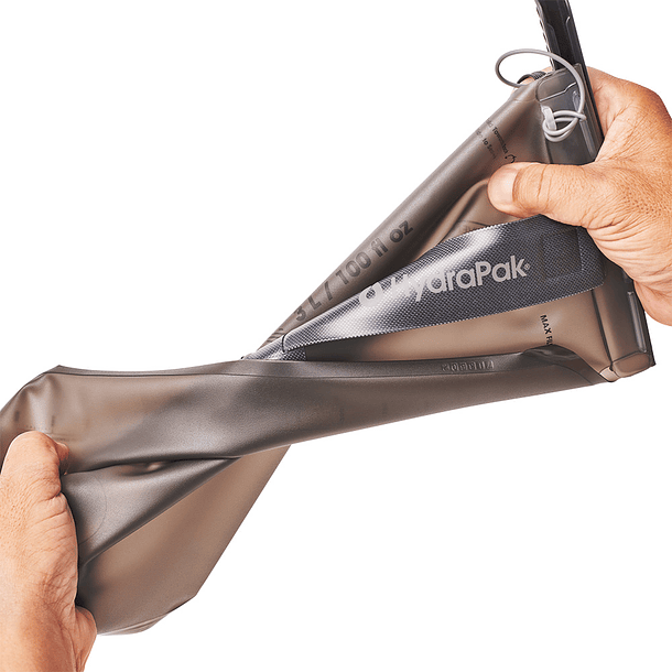 BOLSA DE HIDRATACIÓN FORCE 2L COLOR  MAMMOTH GREY 2