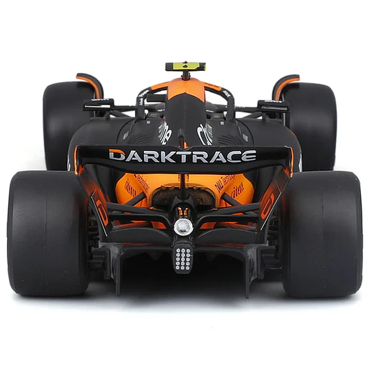 BBURAGO F1 McLaren MCL38  ESCALA 1:24