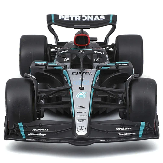 BBURAGO F1 Mercedes W15  ESCALA 1:24