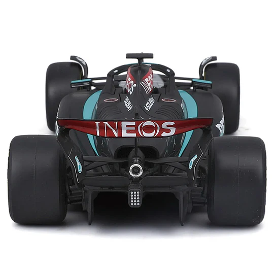 BBURAGO F1 Mercedes W15  ESCALA 1:24
