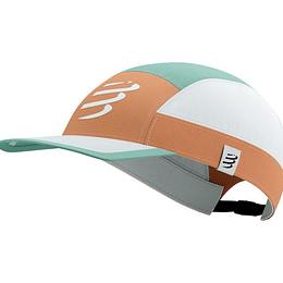 Gorra Compressport 5 Panel Light Papaya Punch/Creme de Menthe 