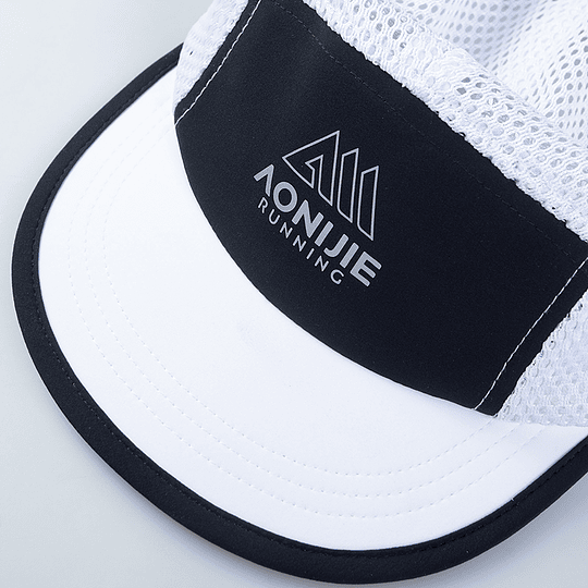 Trucker Cap Neutral - Black/White