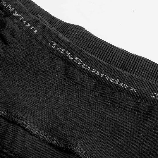 Short Running Compresion UNISEX - Black