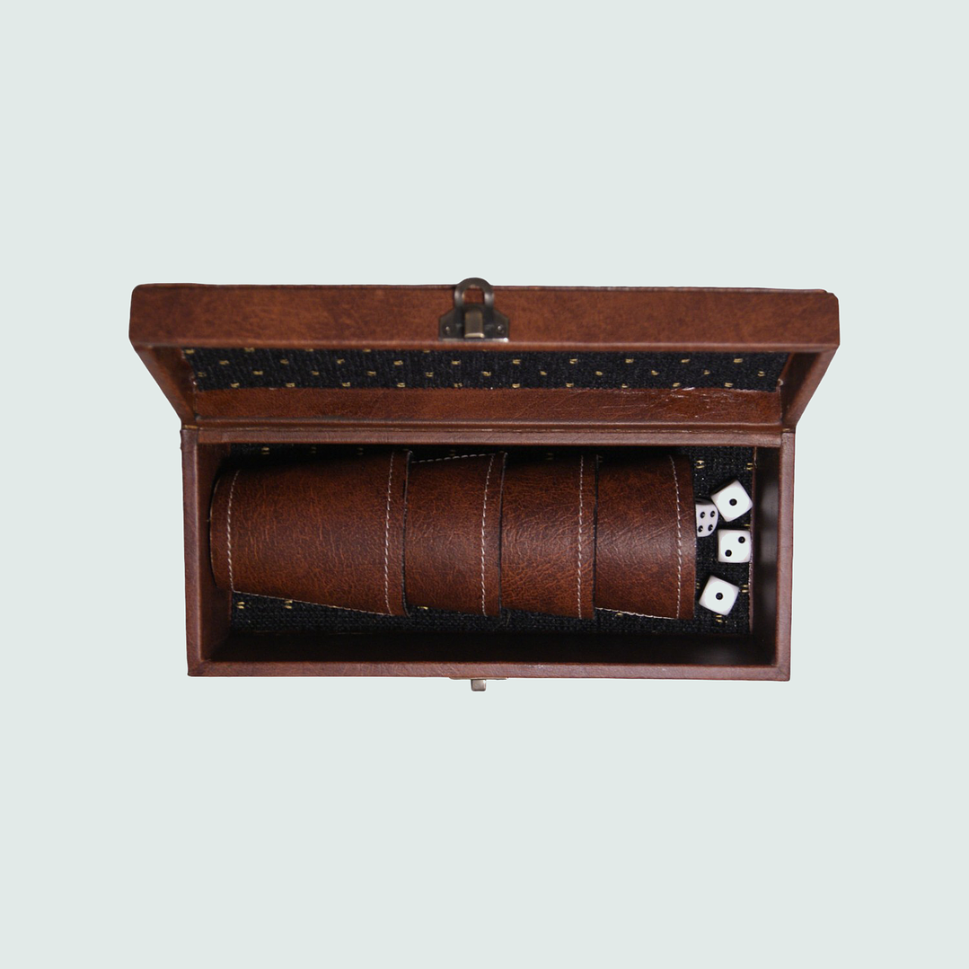 Juego de cachos con caja 2