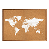Mapa mundi blanco corcho a la vista con países segmentados marco madera