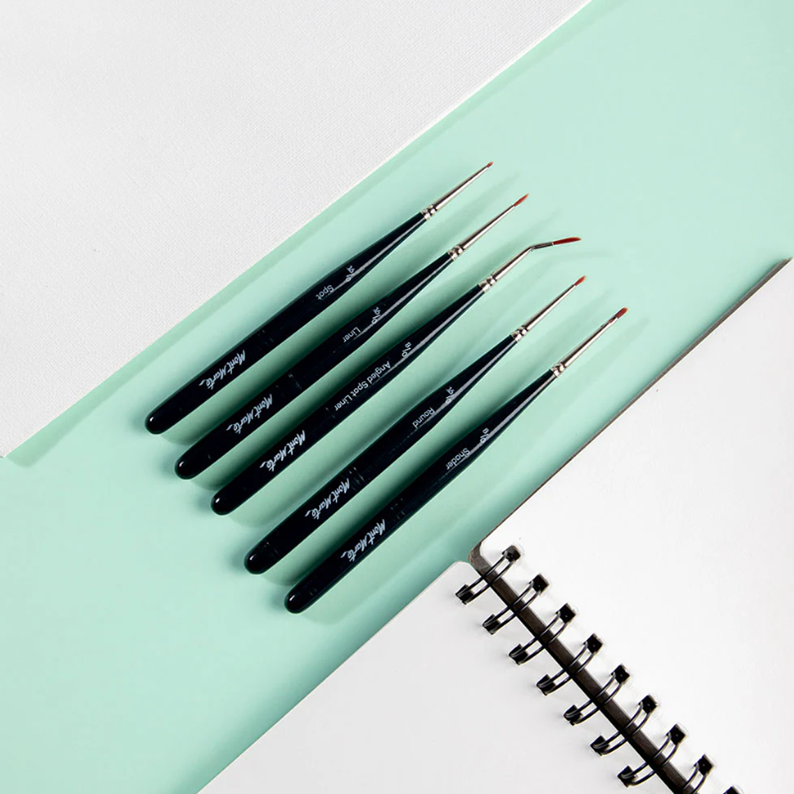 Set 5 Pinceles Artísticos De Detalle O Modelismo Mont Marte 4