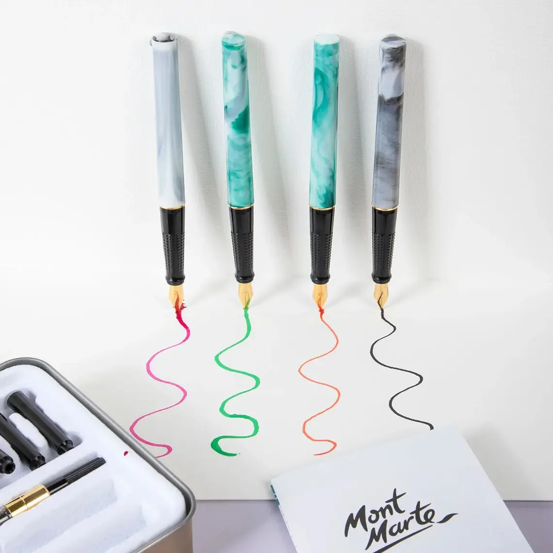 Set De Plumas De Caligrafía Mont Marte Signature 14 Piezas 3