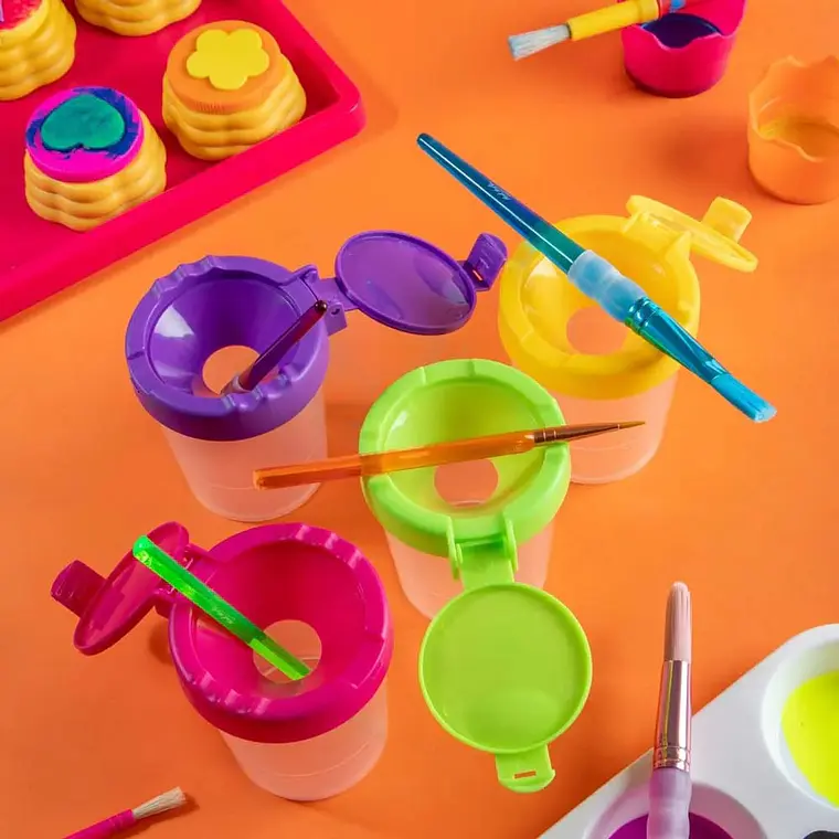 Set De 4 Vasos Para Pintura Mont Marte 250 Ml 7
