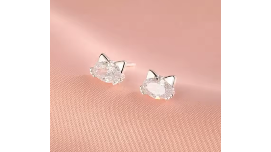 Aros Gato + Circón: Encanto y Brillo para Amantes de los Felinos 1