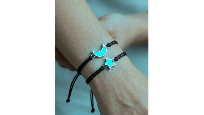 Pulseras Luminosas Luna y Estrella – Conexión Cósmica que Brilla en la Oscuridad 1