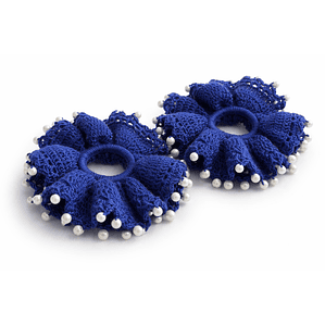 Cole para el Cabello Tejido Azul con Perlas – Elegancia Artesanal