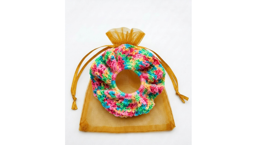 Cole para el Cabello Tejido Multicolor – Estilo Artesanal Alegre 3