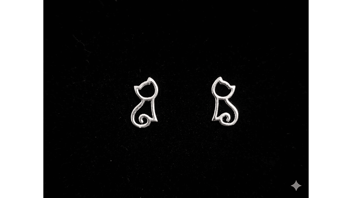 Aros Gatito Minimalista – Elegancia Sutil con Personalidad 1