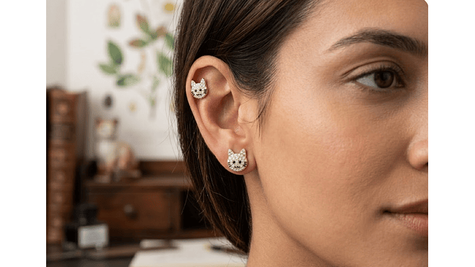 Aros Gatito Brillante con Cristales – Estilo Dulce y Sofisticado 2
