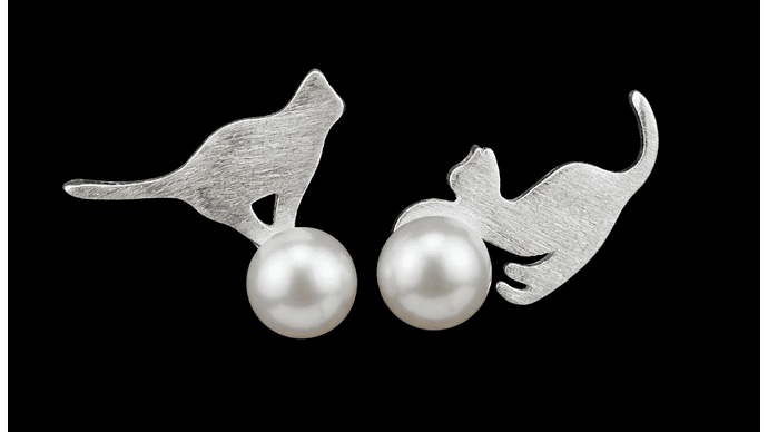 Pendientes Asimétricos Gato Minimalista con Perla 1