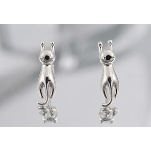 Aros Gato Negro Minimalista con Detalles Brillantes – Estilo Elegante y Audaz