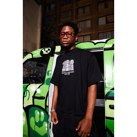 POLERA BOXY "GODERSIXTREINO777" CHROME 