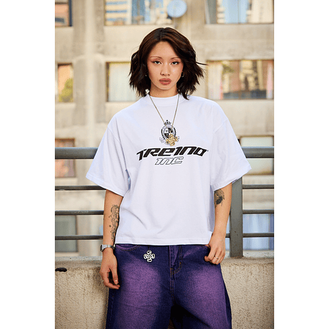 POLERA BOXY FIT "LUCKY CLUB" BLANCA 