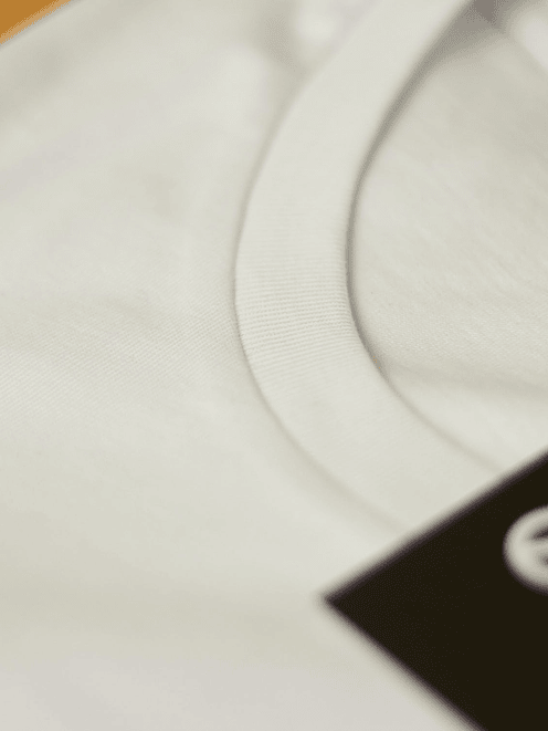 T-Shirt Trendout Gui 23 2