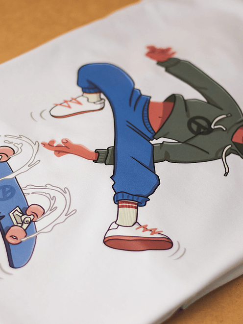 T-Shirt Trendout Gui 23 4