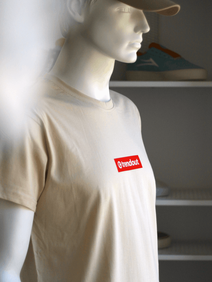 T-shirt Trendout Clássica 25 2